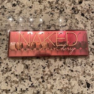 Urban Decay Naked Cherry Palette